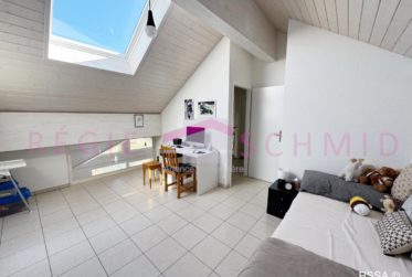 2 Bedrooms Flat, Penthouse