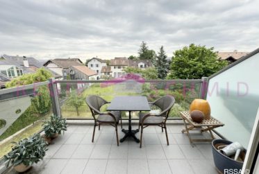 Appartement en attique de 6,5 pièces à Vernier