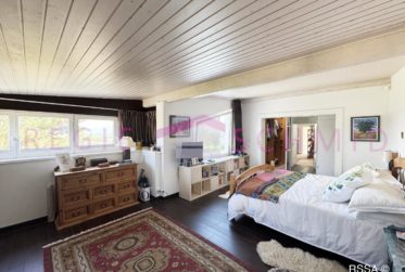 Villa jumelle de 7 pièces avec vue lac et Alpes à Borex