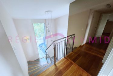 3 Bedrooms House, Semi-detached house