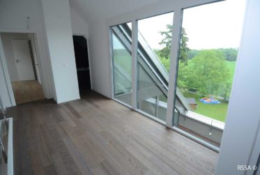 6 Rooms Flat, Duplex