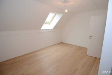 6 Rooms Flat, Duplex