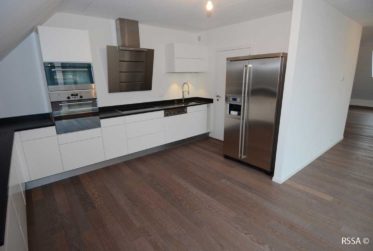 6 Rooms Flat, Duplex