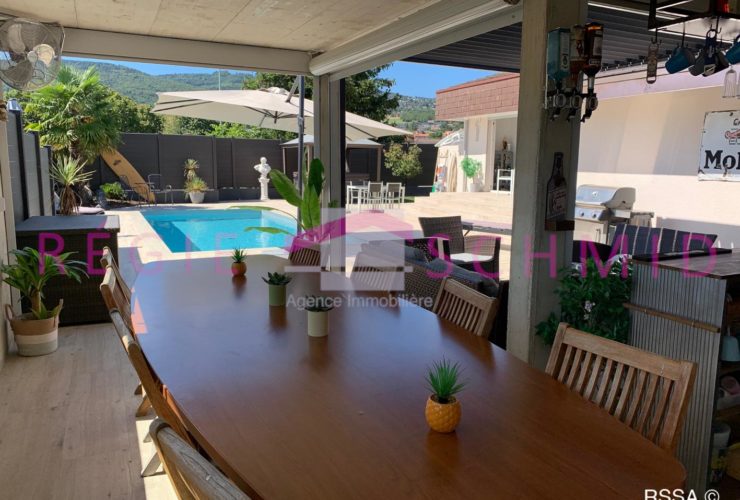 Villa Individuelle au calme avec vue dégagée.