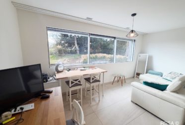 Studio de standing au coeur de Nyon, au calm et a deux pas de la gare.