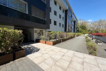 Appartement de standing au coeur de Nyon, au calm et a deux pas de la gare.