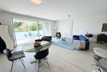 Appartement de standing au coeur de Nyon, au calm et a deux pas de la gare.