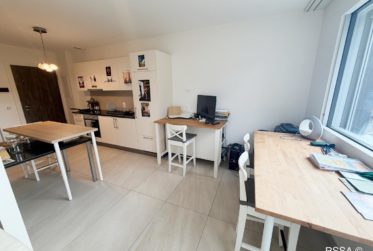 Studio de standing au coeur de Nyon, au calm et a deux pas de la gare.