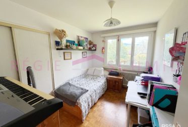 7 Rooms House, Individual house
