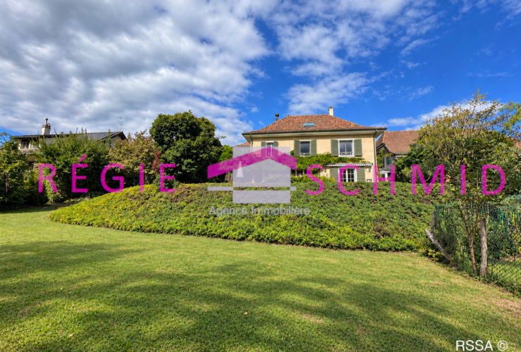 8 Rooms House, Villa