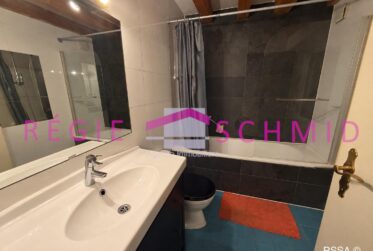 3 Rooms Flat, Flat with front and rear views