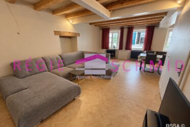 3 Rooms Flat, Flat with front and rear views